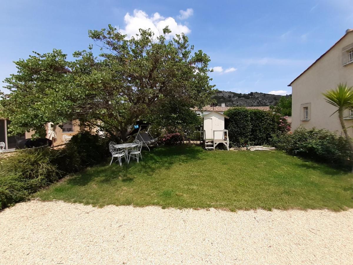 Petite Maison De Campagne Gardoise Théziers Exteriér fotografie