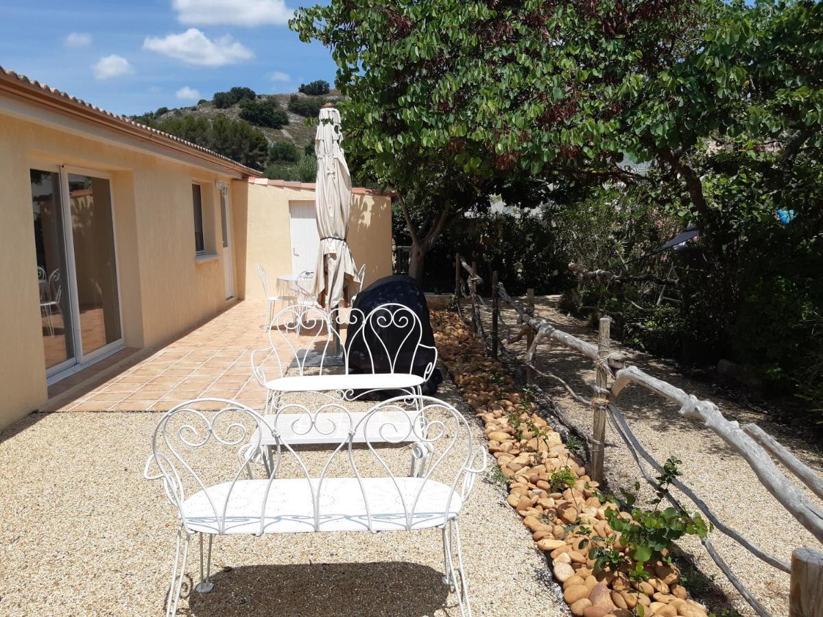 Petite Maison De Campagne Gardoise Théziers Exteriér fotografie